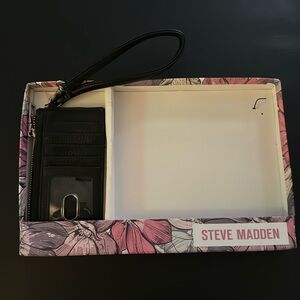 🆕 STEVE MADDEN - Black ID Card Zippered Wallet Wristlet Pouch Compartment NWT